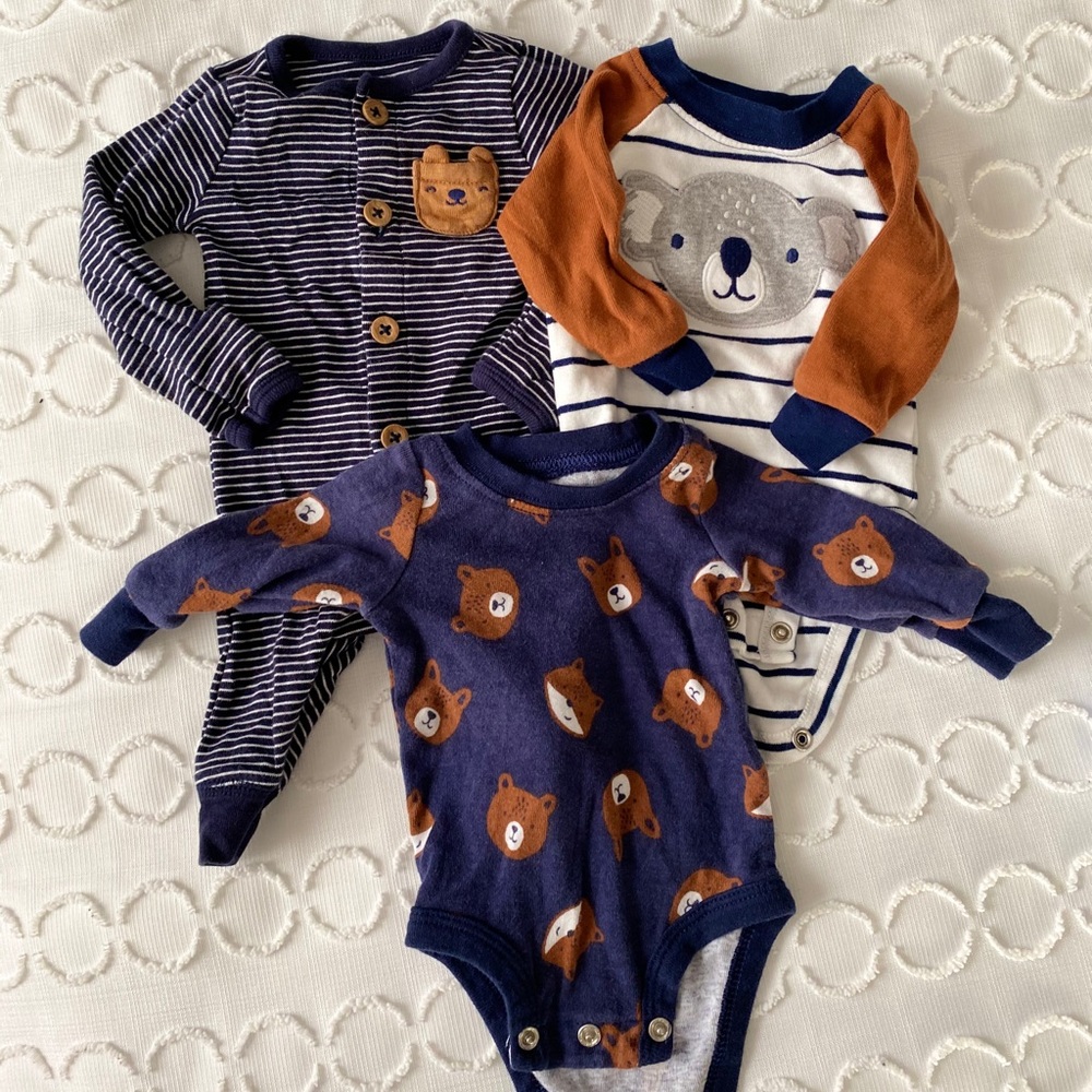Carter’s Newborn outfits